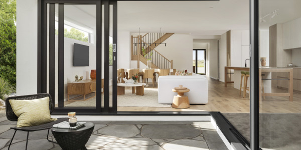 Comprar / Vender Casas Unifamiliares y Chalets en Alicante · con Ventanas Insonorizadas y Aislantes