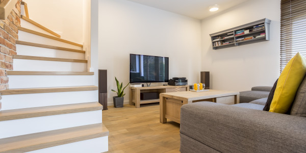 Inversores, Intermediarios, Agentes y Brokers Inmobiliarios en Teulada · Apartamentos Turísticos